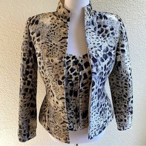 Flores & Flores 100% Silk Leopard Two Piece Suit Jacket and Sleeveless Top: 4